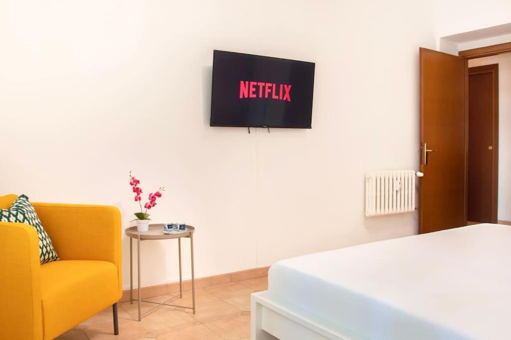 Elegant And Cozy Flat With Study - Trastevere Rome